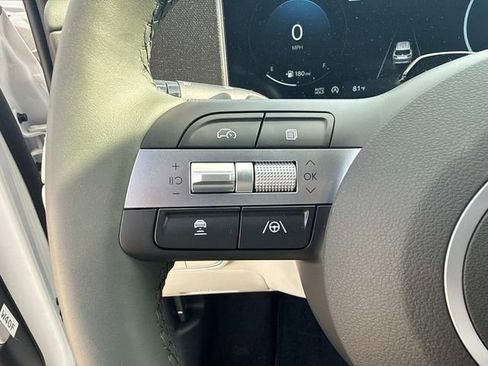 New 2026 Hyundai Tucson Limited FWD image 26