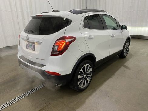 Used 2019 Buick Encore Essence image 3