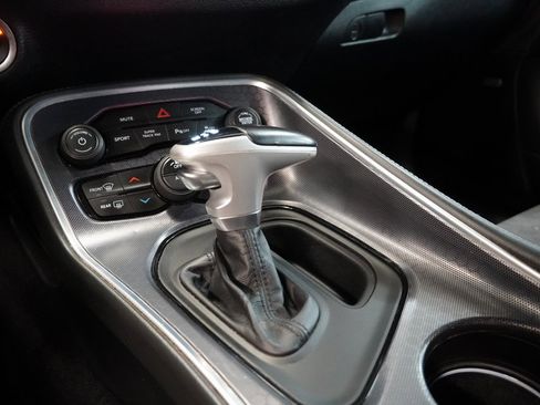 Used 2018 Dodge Challenger GT w/ GT Interior Package image 21