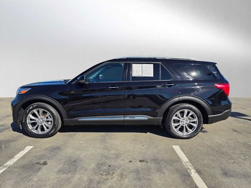 Used 2023 Ford Explorer Limited w/ Equipment Group 301A image 4