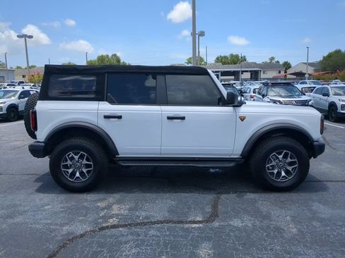 Used 2022 Ford Bronco Badlands AWD/4WD image 5