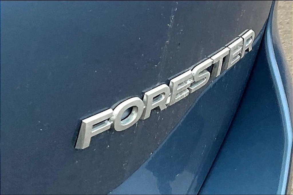 Used 2021 Subaru Forester Limited AWD/4WD image 24