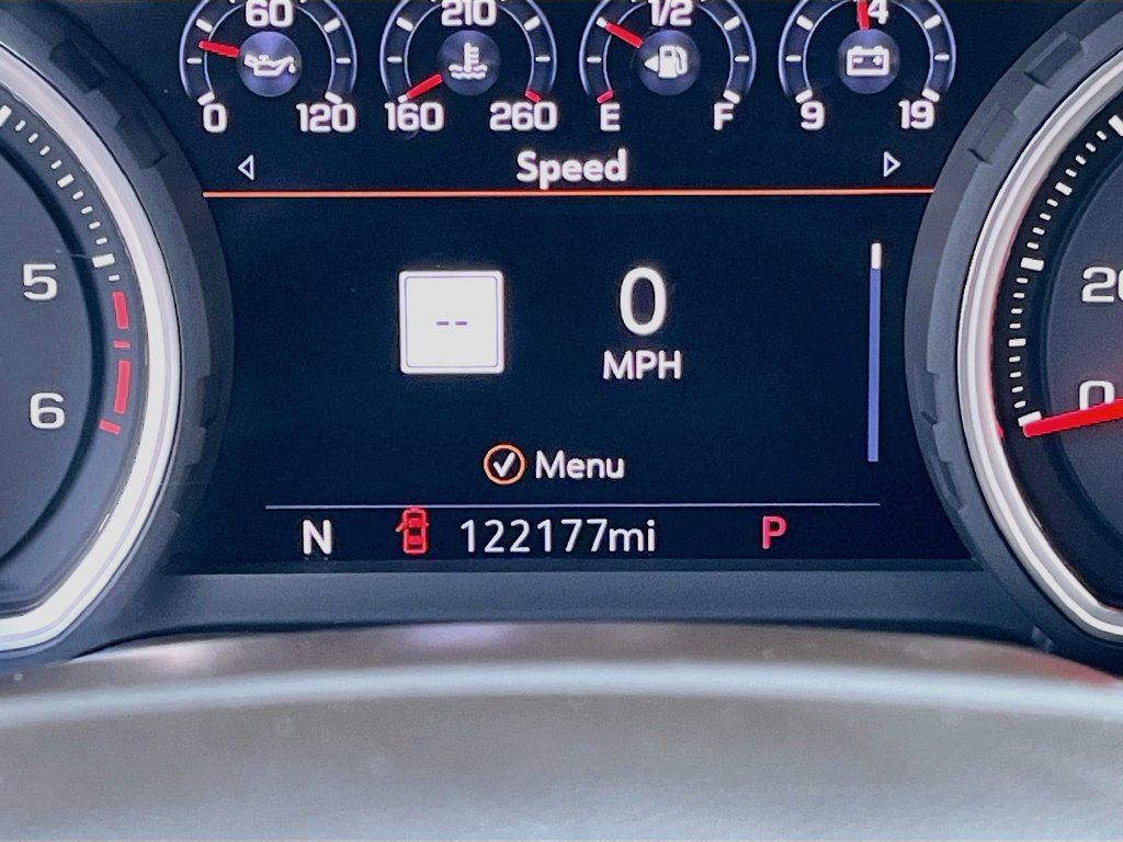 Used 2020 Chevrolet Silverado 1500 LTZ w/ LTZ Premium Package RWD image 12