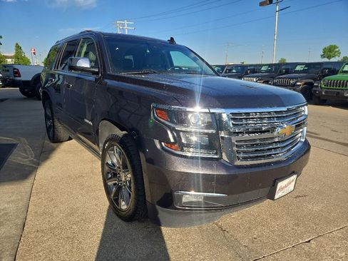 Used 2018 Chevrolet Tahoe Premier AWD/4WD image 13