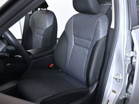 Certified 2023 Nissan Rogue SV image 23