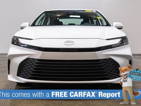 Used 2025 Toyota Camry LE FWD image 2