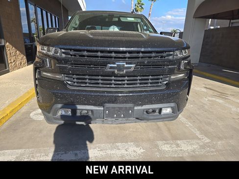 Used 2020 Chevrolet Silverado 1500 RST w/ Texas Edition image 2