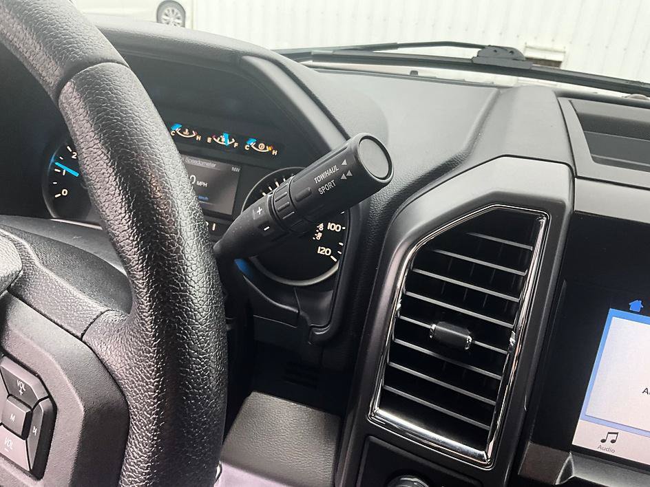 Used 2016 Ford F150 XLT w/ Equipment Group 302A Luxury AWD/4WD image 19