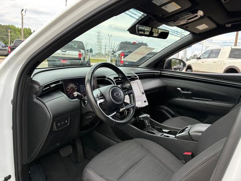 Used 2022 Hyundai Santa Cruz SEL Premium AWD/4WD image 12