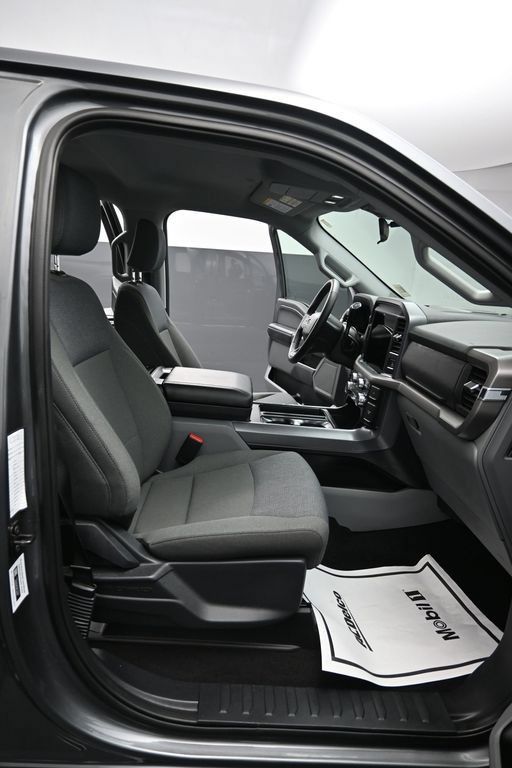Used 2025 Ford F150 XLT w/ Equipment Group 301A Standard AWD/4WD image 16