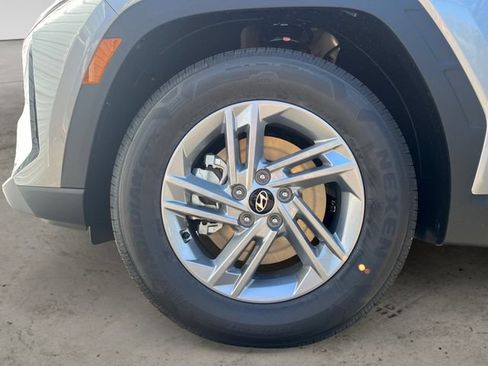 Certified 2026 Hyundai Tucson SE FWD image 16