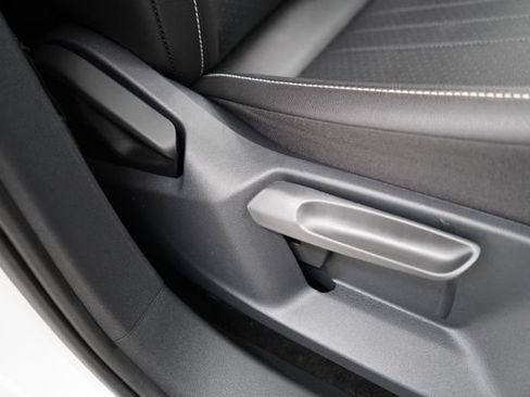 Used 2022 Volkswagen Tiguan SE w/ Panoramic Sunroof Package image 66