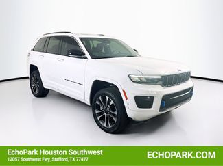 Used 2023 Jeep Grand Cherokee Overland w/ Advanced Protech Group III video 1