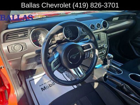 Used 2018 Ford Mustang EcoBoost w/ Ecoboost Performance Package image 10