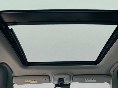 Used 2017 Volvo XC60 T5 Dynamic w/ Preferred Option Package image 25