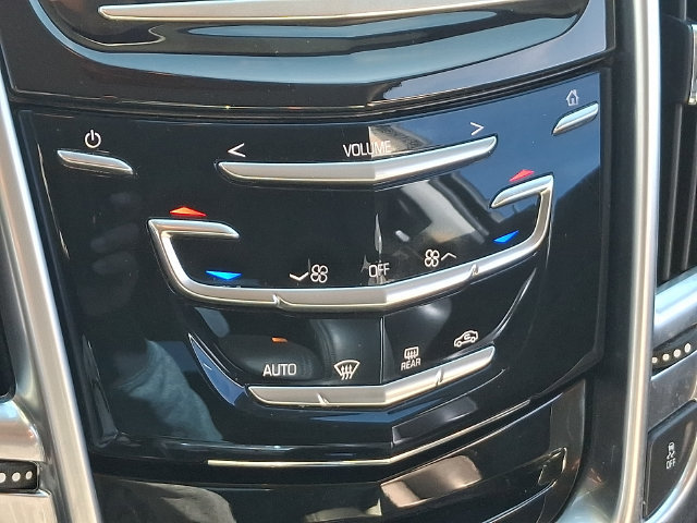 Used 2015 Cadillac SRX FWD image 11