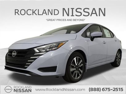 New 2025 Nissan Versa SV w/ Trunk Package