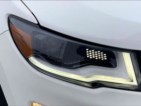 Used 2021 Jeep Compass Trailhawk w/ Sun and Sound Group image 28