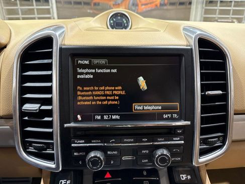 Used 2013 Porsche Cayenne GTS image 81