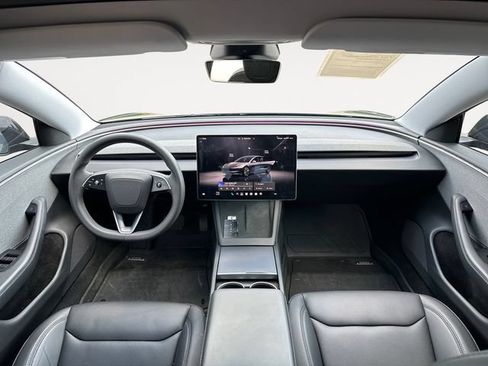 Used 2024 Tesla Model 3 Standard Range RWD image 10
