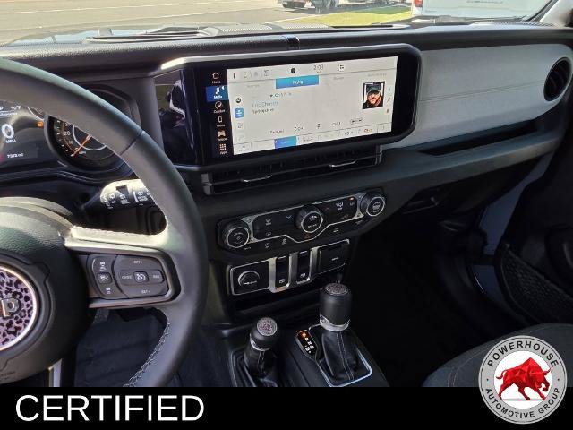 Used 2025 Jeep Wrangler Sport AWD/4WD image 18