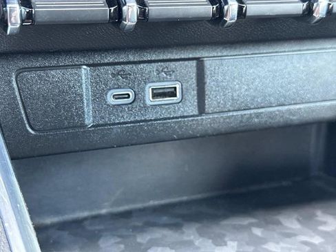 Used 2023 GMC Canyon Elevation image 22