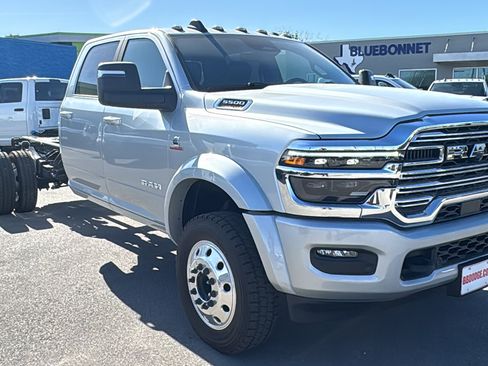 New 2026 RAM 5500 4x4 Crew Cab w/ Laramie Trim Package image 3