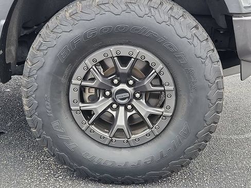 Certified 2022 Ford F150 Raptor w/ Raptor 37 Performance Package AWD/4WD image 8