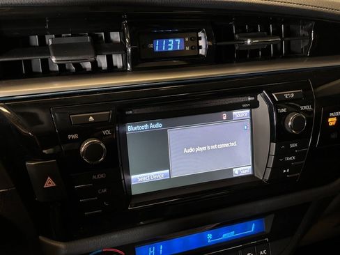 Used 2016 Toyota Corolla S image 12