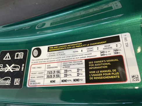 Used 2025 BMW M4 xDrive Competition w/ Executive Package image 41