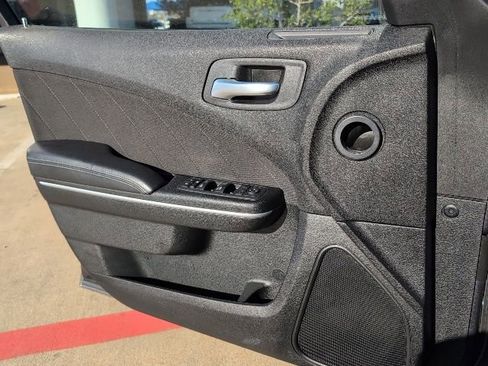 Used 2022 Dodge Charger SXT image 14