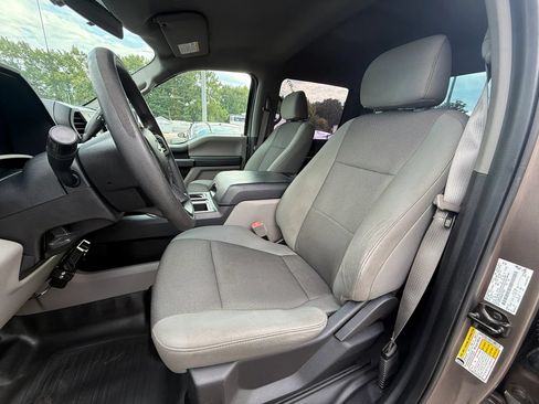 Used 2018 Ford F150 XL w/ Equipment Group 101A Mid AWD/4WD image 16