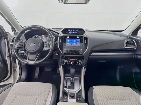 Used 2021 Subaru Forester Premium AWD/4WD image 4