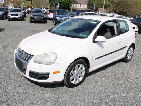 Used 2008 Volkswagen Rabbit S FWD image 2