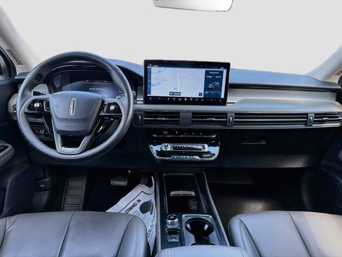 Certified 2023 Lincoln Corsair FWD w/ Equipment Group 101A image 23