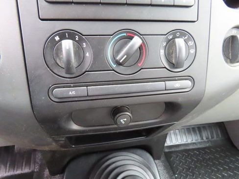 Used 2005 Ford F150 XL image 20