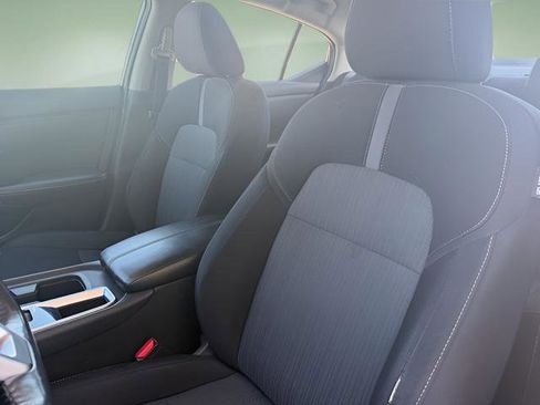 Used 2021 Nissan Sentra SV image 34