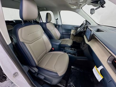 New 2026 Ford Maverick Lariat w/ 4K Tow Package image 28