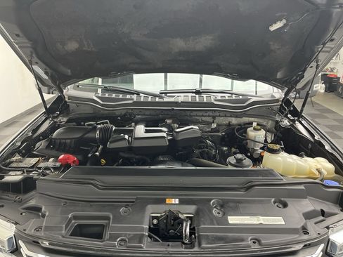 Used 2019 Ford F250 Lariat w/ Chrome Package image 27