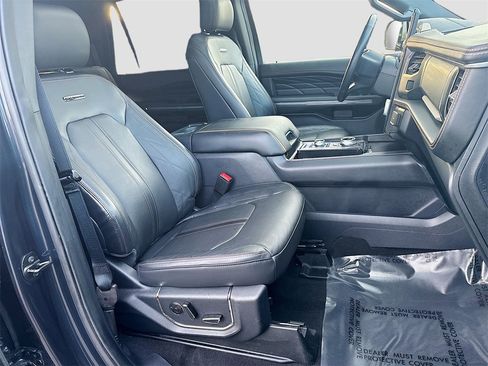 Used 2024 Ford Expedition Max Platinum image 31