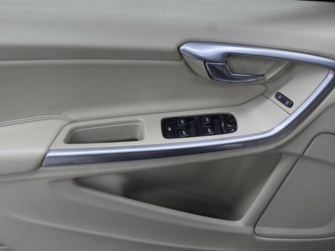 Used 2015 Volvo S60 T5 Platinum w/ Climate Package AWD/4WD image 15