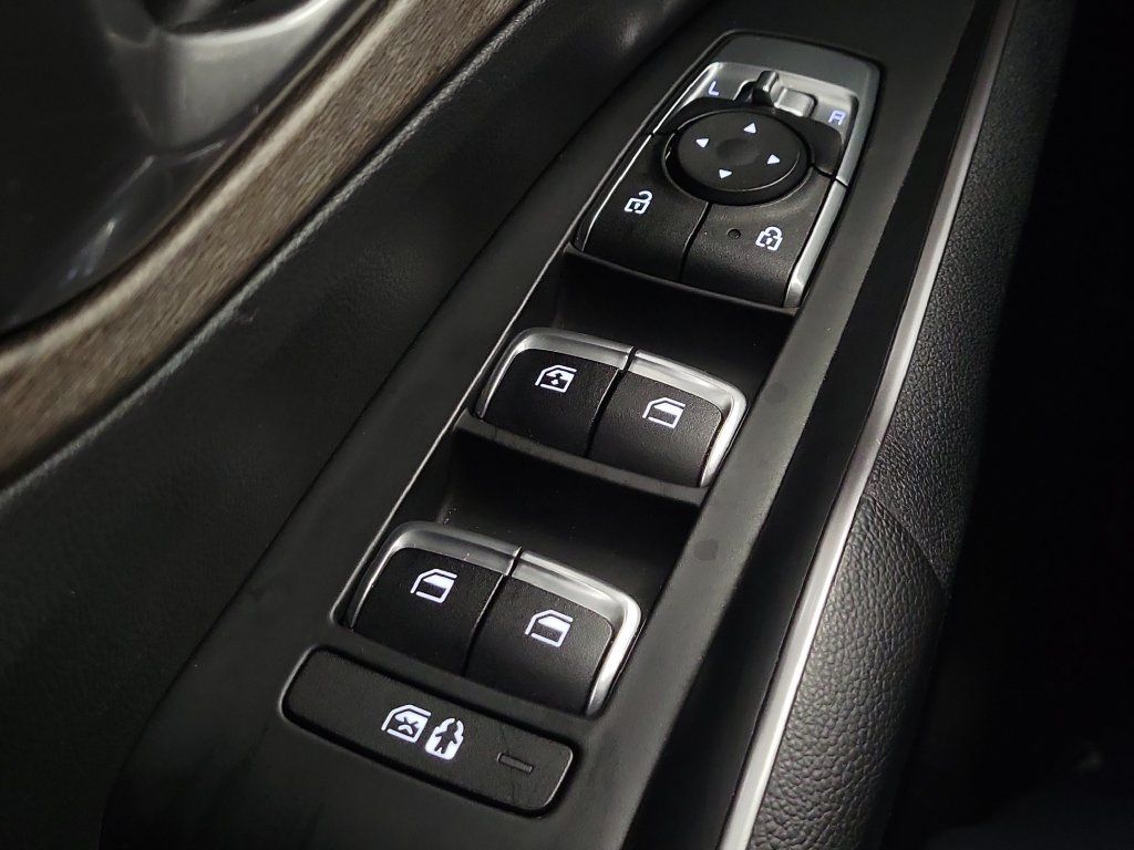 Used 2022 Kia Sorento EX w/ Panoramic Sunroof Package FWD image 14