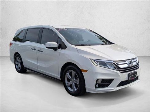 Used 2018 Honda Odyssey EX image 3