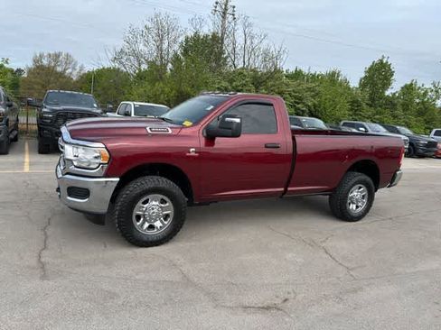 Used 2024 RAM 3500 Tradesman image 15