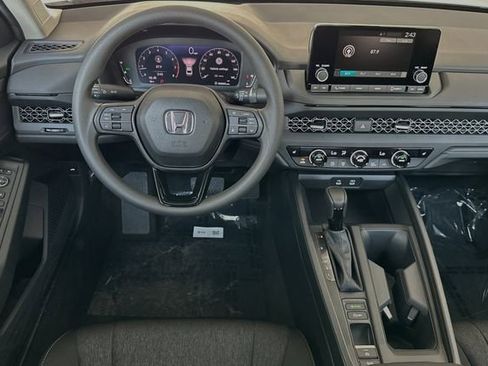 New 2025 Honda Accord SE image 15