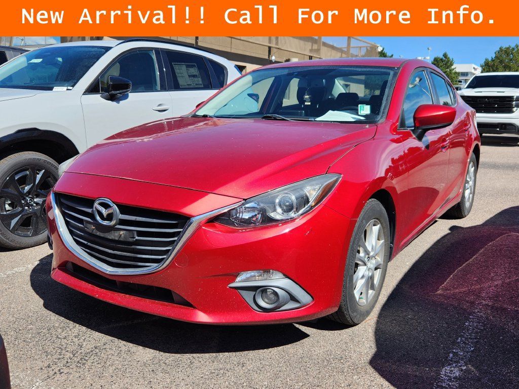 Used 2016 MAZDA MAZDA3 i Touring w/ Popular Equipment Package FWD image 3