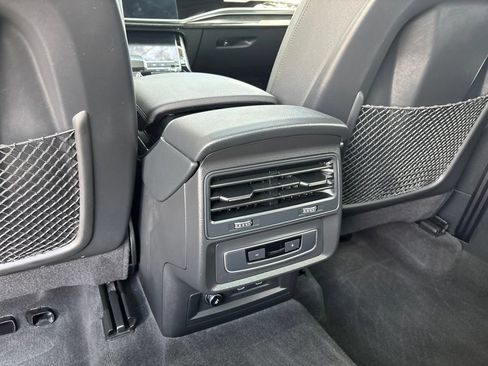 Used 2021 Audi Q7 3.0T Premium Plus w/ Premium Plus Package AWD/4WD image 25