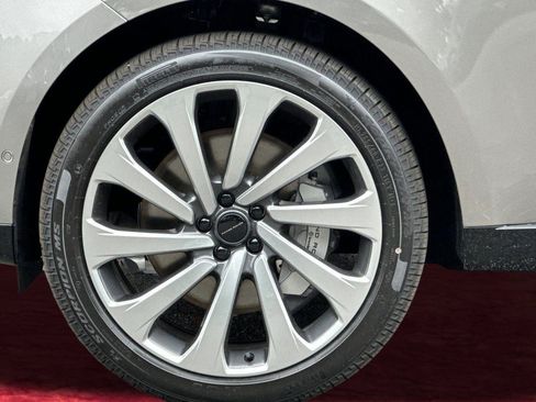 New 2026 Land Rover Range Rover SE AWD/4WD image 10