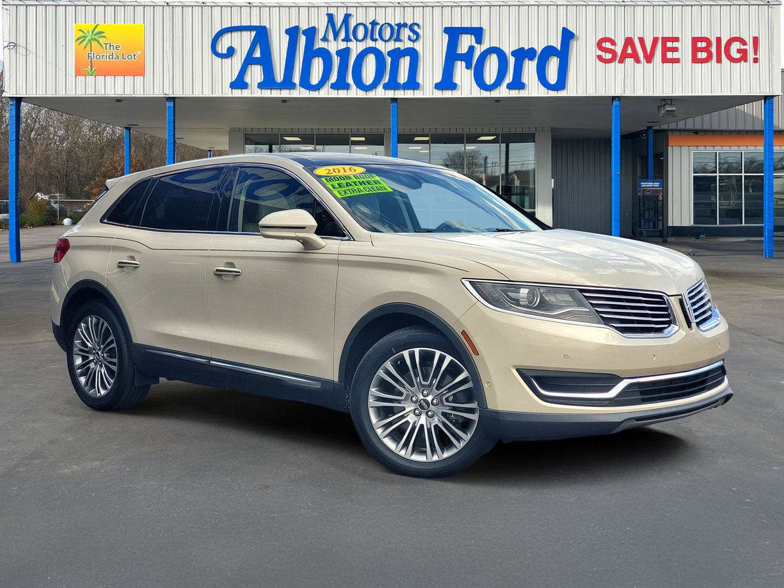Used 2016 Lincoln MKX Reserve w/ Technology Package FWD image 1