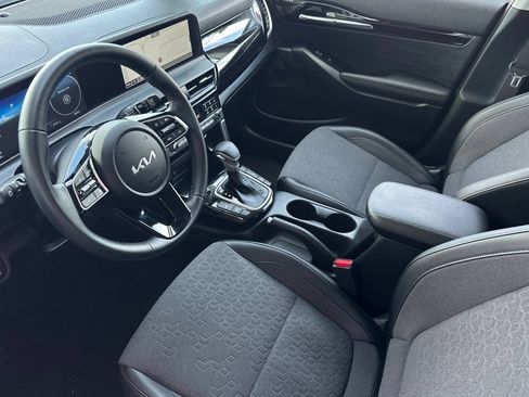 Used 2024 Kia Seltos S AWD/4WD image 10